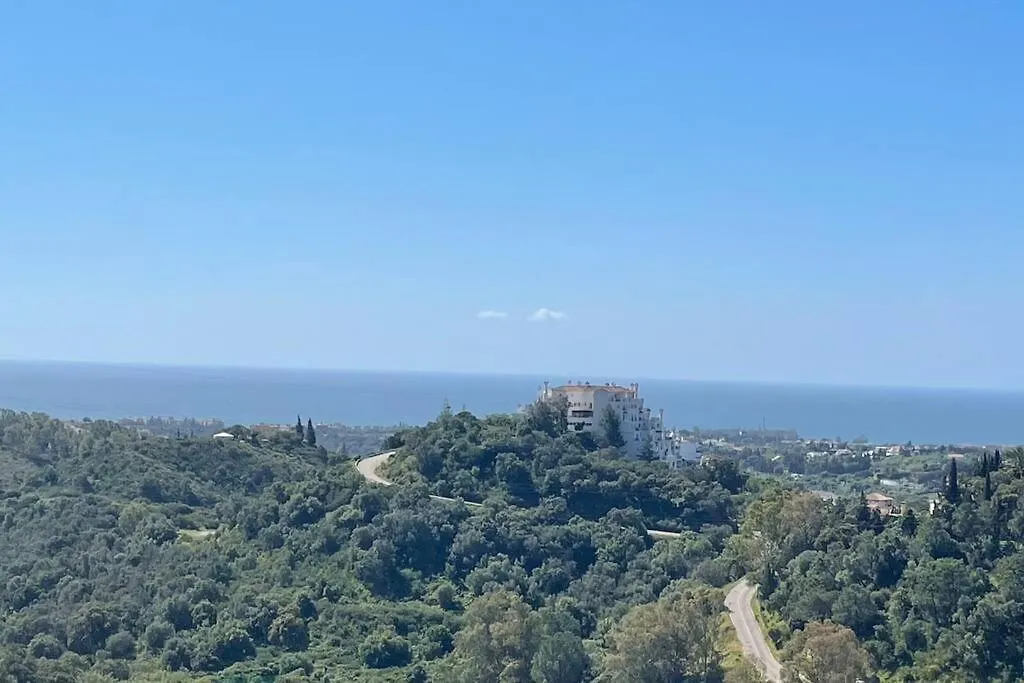 Atico Con Bonita Vista. En Urbanizacion Privada.! Apartment Estepona 0*,  Spain