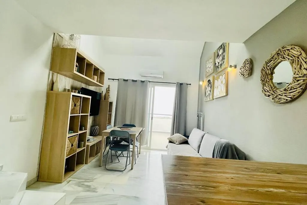 Atico Con Bonita Vista. En Urbanizacion Privada.! Apartment Estepona 0*,  Spain